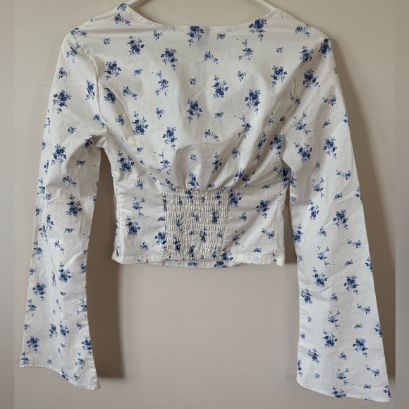 Wild Fable Women’s White and Blue Floral Cropped Blouse Size XXS NWT - Picture 4 of 4